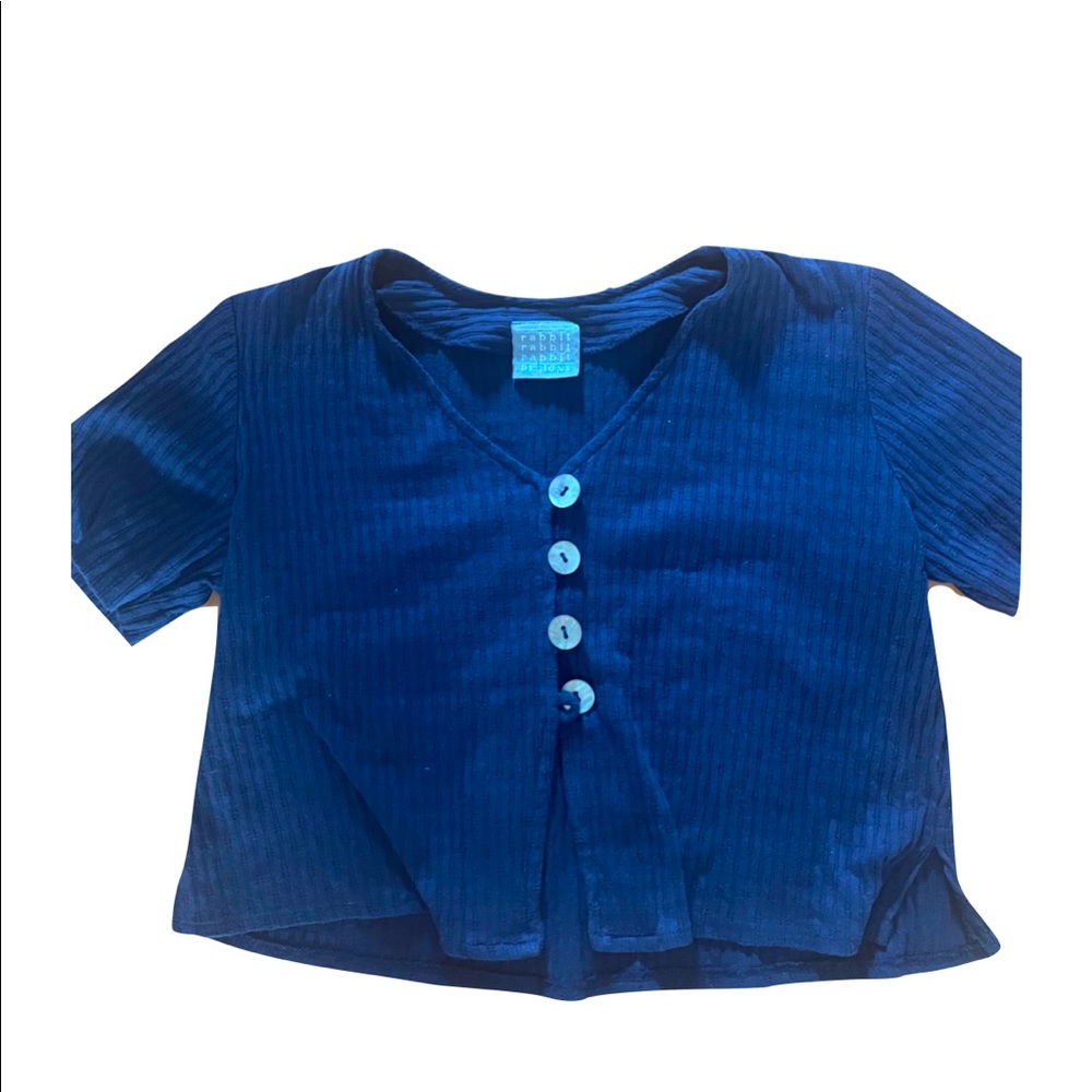 Cute 90s vintage style crop top